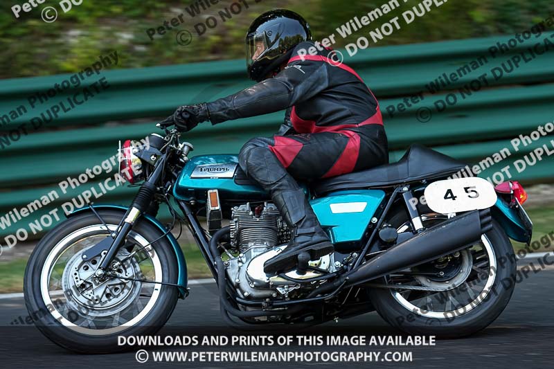 cadwell park;cadwell park photographs;cadwell trackday photographs;enduro digital images;event digital images;eventdigitalimages;peter wileman photography;racing digital images;trackday digital images;trackday photos